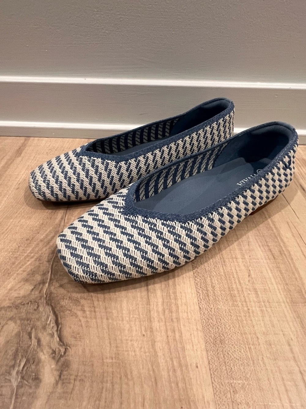 Vivaia Margot 2.0 Denim Stripe Square Toe V Cut Shoes Size 38 US 8 Slip On